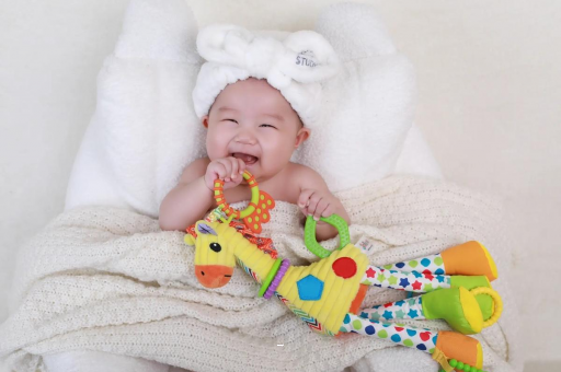 衡阳宝宝眼眶发红